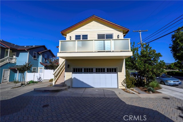 Detail Gallery Image 22 of 31 For 1405 1407 Beach St, San Luis Obispo,  CA 93401 - 3 Beds | 3/1 Baths