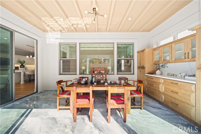 Detail Gallery Image 35 of 55 For 100 Henderson, Irvine,  CA 92620 - 4 Beds | 4/1 Baths