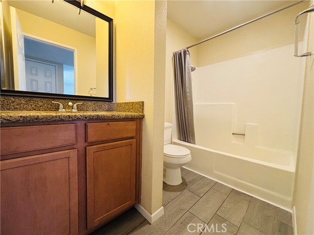 1305 Massachusetts Avenue, Riverside CA: https://media.crmls.org/medias/bd9f4013-d904-4179-97b7-d9f28660f185.jpg