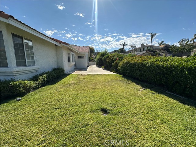 26617 Garrett Ryan Court, Hemet CA: https://media.crmls.org/medias/bd9fa2c9-d35b-42cb-920e-f51c37860a23.jpg