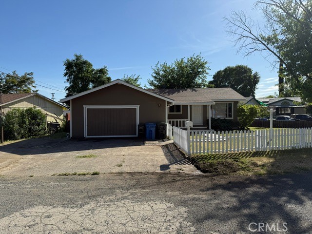 2911 Rancho Vista Dr, Lucerne CA: https://media.crmls.org/medias/bda01ffe-449c-49cf-9af4-5c0b3d50f527.jpg