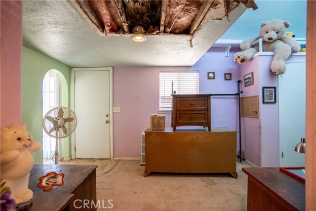 22731 Bryman Road, Oro Grande CA: https://media.crmls.org/medias/bda10048-0024-4384-9683-af23b61f858a.jpg
