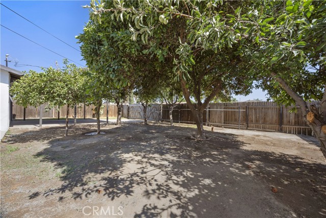 Detail Gallery Image 32 of 38 For 2521 Pacheco Rd, Bakersfield,  CA 93307 - 4 Beds | 2 Baths