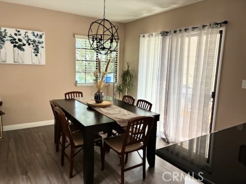 Detail Gallery Image 3 of 54 For 2249 Montrose Ave #7,  Montrose,  CA 91020 - 3 Beds | 2/1 Baths
