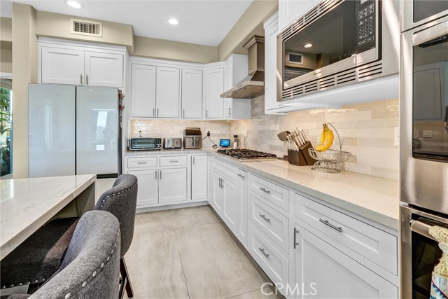 Detail Gallery Image 17 of 49 For 7315 Rutherford Hill, West Hills,  CA 91307 - 6 Beds | 4/1 Baths