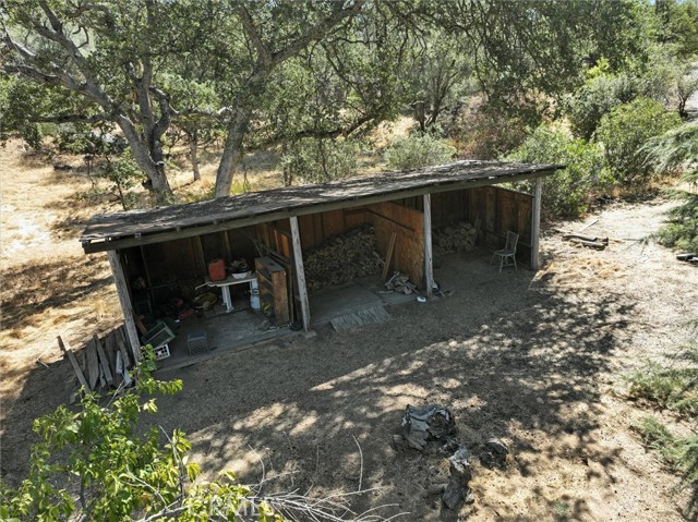 42480 Ranger Circle Way, Coarsegold CA: https://media.crmls.org/medias/bda24802-416e-4297-929f-d023df83c205.jpg