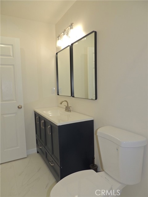 Detail Gallery Image 20 of 27 For 27871 1/2 Galeton, Canyon Country,  CA 91387 - 2 Beds | 2 Baths