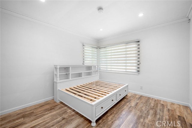 8337 Valecrest Drive, Sun Valley CA: https://media.crmls.org/medias/bda44f61-79c1-4172-8b9c-cdfaca2c5093.jpg