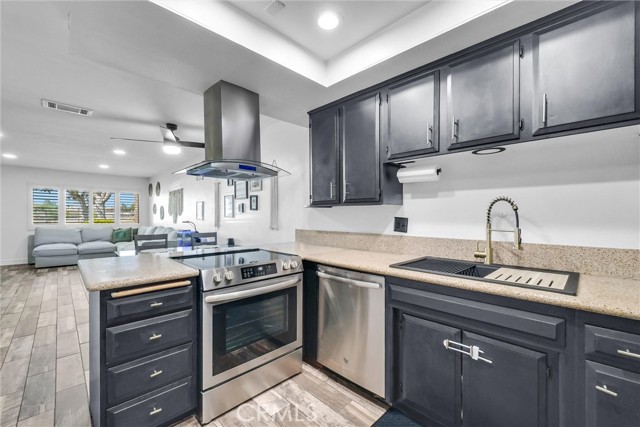 Detail Gallery Image 8 of 19 For 22789 Unit F Palm, Grand Terrace,  CA 92313 - 3 Beds | 2 Baths