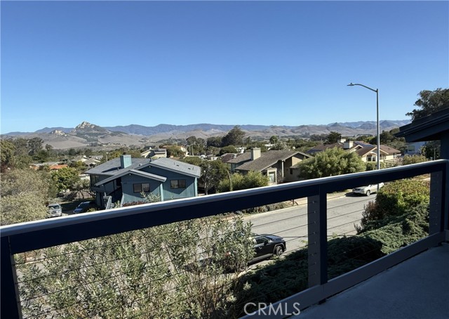 Detail Gallery Image 2 of 4 For 1413 Las Encinas, Los Osos,  CA 93402 - 4 Beds | 2/1 Baths