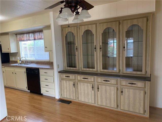 1800 south main, Lakeport CA: https://media.crmls.org/medias/bda56bed-7165-40a8-b4f5-d37e35a5a93a.jpg