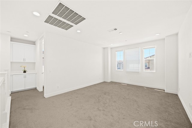 12260 Chorus Drive, Rancho Cucamonga CA: https://media.crmls.org/medias/bda579e6-3b01-4a07-ad20-9cf89e1ef358.jpg