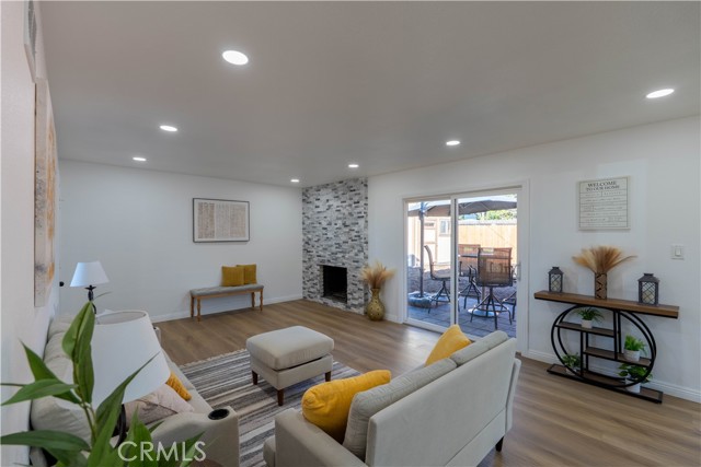 Detail Gallery Image 5 of 35 For 4065 Madrona, Riverside,  CA 92504 - 3 Beds | 2 Baths