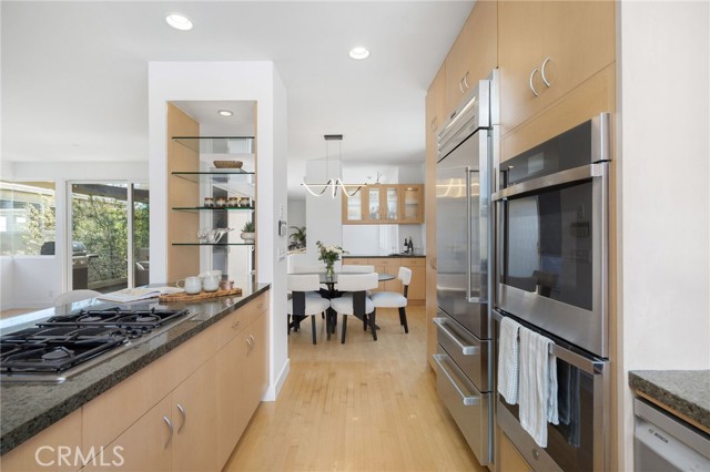 2303 Vista Drive, Manhattan Beach, California 90266, 4 Bedrooms Bedrooms, ,3 BathroomsBathrooms,Residential,For Sale,Vista,SB26092785