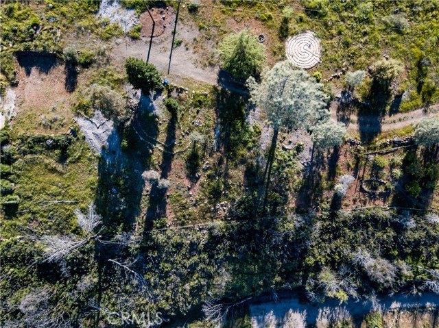 21541 Yankee Valley Road, Hidden Valley Lake CA: https://media.crmls.org/medias/bda84e7a-79a9-4f1f-b165-dfe66ca0afee.jpg