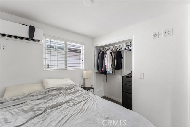 MLS #IV25238475 image #24