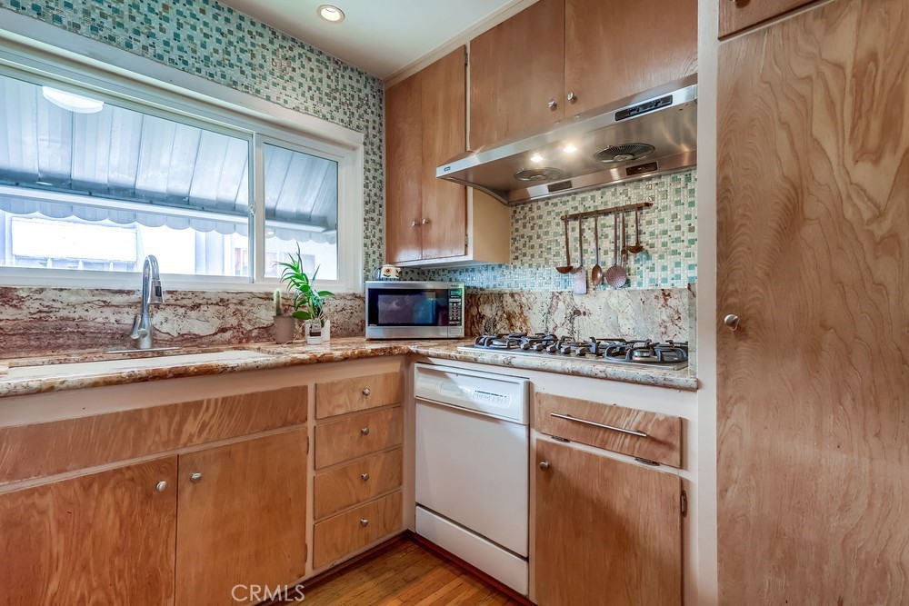 MLS #SB25254364 image #10