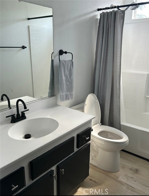 Detail Gallery Image 7 of 11 For 27185 White Ct, Menifee,  CA 92585 - 3 Beds | 2 Baths