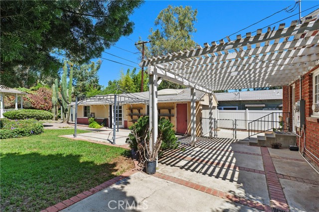 Detail Gallery Image 27 of 35 For 3159 Redwood, Riverside,  CA 92501 - 3 Beds | 2 Baths