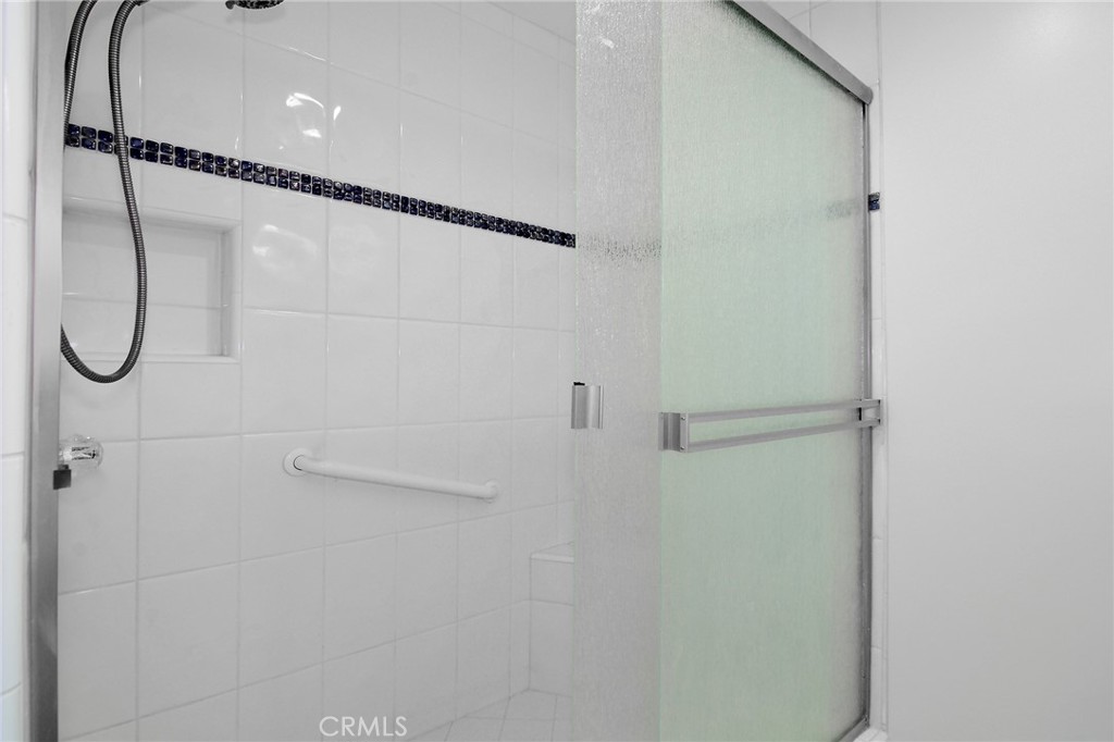 MLS #SR25268277 image #14