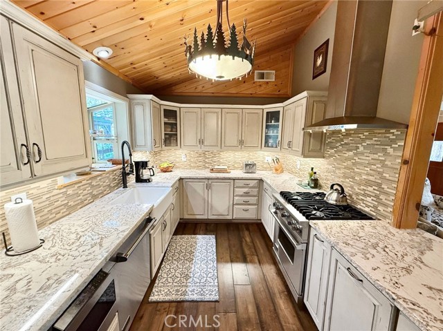 Detail Gallery Image 13 of 33 For 1900 Teton Way, –,  CA 93222 - 4 Beds | 3 Baths