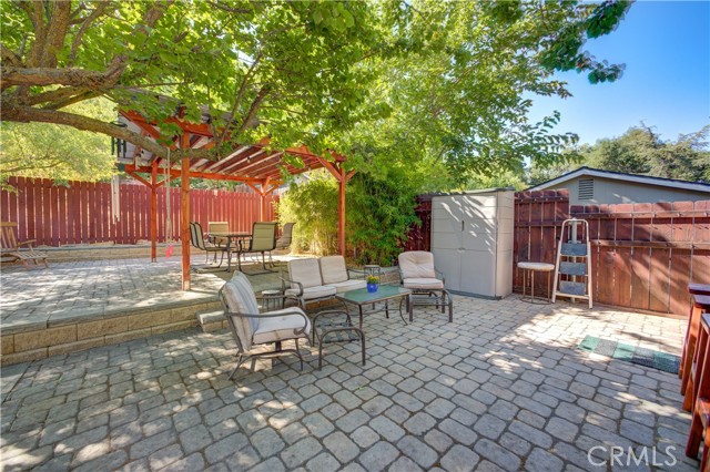 4887 Arizona Avenue, Atascadero CA: https://media.crmls.org/medias/bdaa47aa-84c9-4b8f-b48f-f52a189e094a.jpg