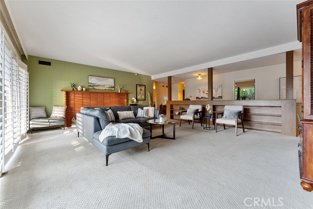Detail Gallery Image 21 of 50 For 1940 Arroyo Dr, Riverside,  CA 92506 - 4 Beds | 3 Baths