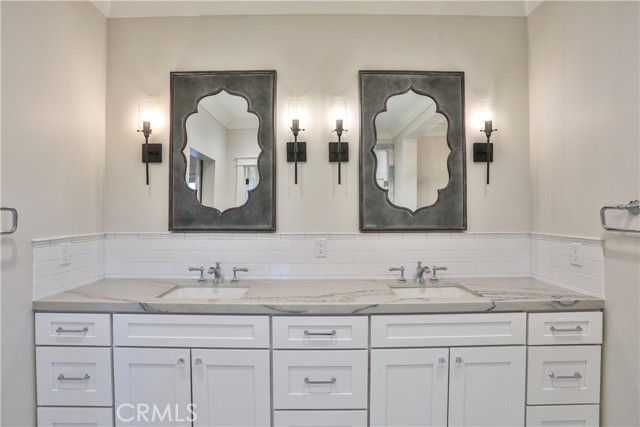 Detail Gallery Image 43 of 69 For 30361 Clear Water, Canyon Lake,  CA 92587 - 5 Beds | 3/1 Baths