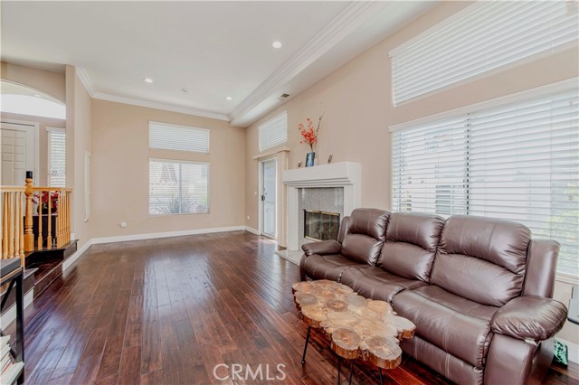 4489 Spencer Street, Torrance CA: https://media.crmls.org/medias/bdacb9d2-7e10-452c-b05e-fbd887146bdf.jpg