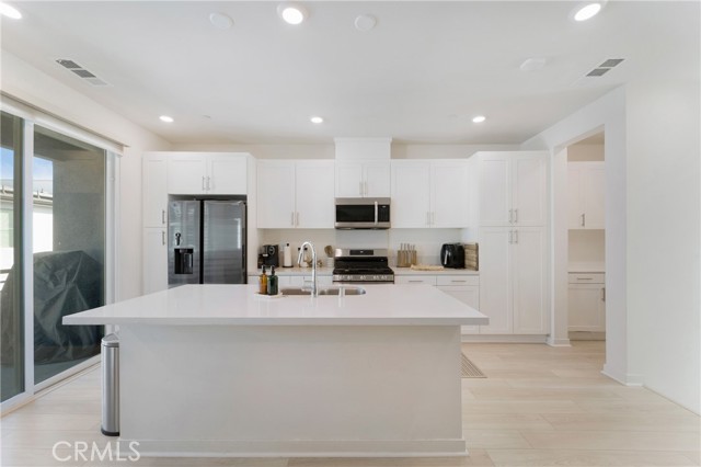 Detail Gallery Image 11 of 38 For 3640 S Allston Paseo #3,  Ontario,  CA 91761 - 1 Beds | 1/1 Baths