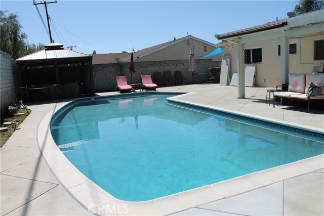 Detail Gallery Image 21 of 22 For 1172 Saint George Dr, San Dimas,  CA 91773 - 4 Beds | 2 Baths