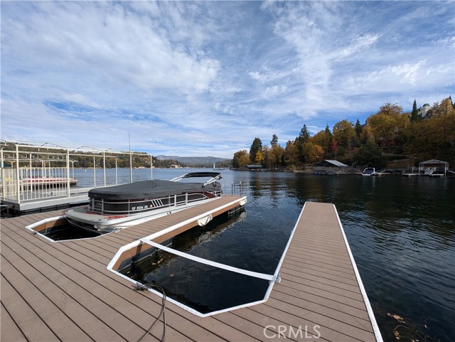 Detail Gallery Image 13 of 24 For 166 N 166 B --Dock, Lake Arrowhead,  CA 92352 - 0 Beds | 0 Baths