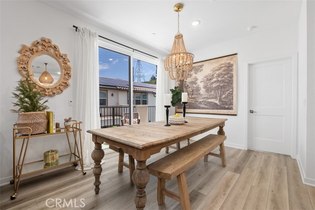 Image 17 of 51 For 242 Niebla Ln