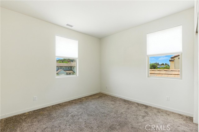 31530 Calle De Las Estrellas, Bonsall CA: https://media.crmls.org/medias/bdae8121-9a40-431a-9a26-65a9bb849cc3.jpg