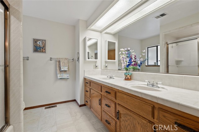 Image 21 of 43 For 6150 Firethorn Circle