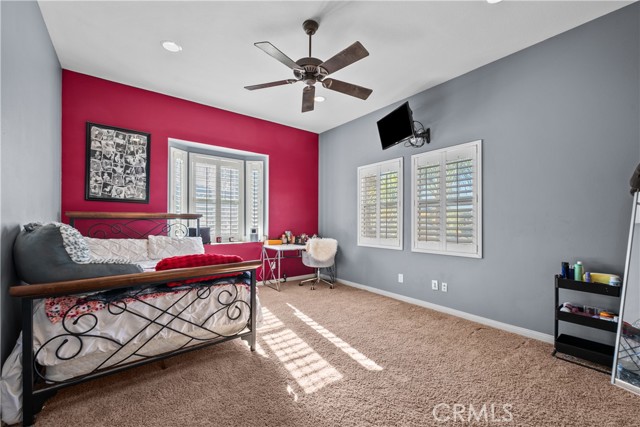 15355 Michael Crest Drive, Canyon Country CA: https://media.crmls.org/medias/bdafd0a4-f55f-4474-b36c-0fd94b43fcba.jpg