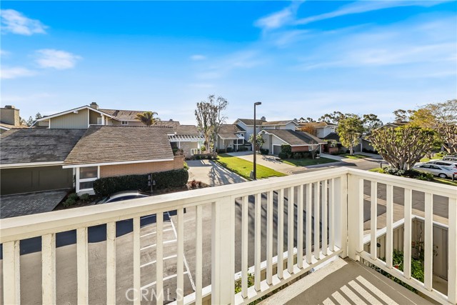 Detail Gallery Image 12 of 30 For 12 Lakeview, Irvine,  CA 92604 - 3 Beds | 2 Baths