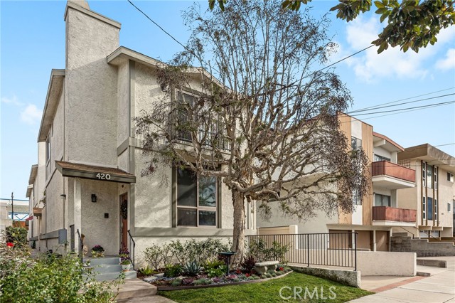 420 Broadway, Redondo Beach, California 90277, 3 Bedrooms Bedrooms, ,2 BathroomsBathrooms,Residential,Sold,Broadway,PV21266029