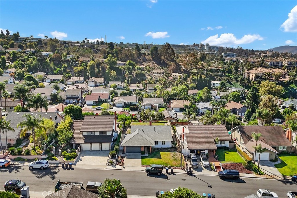 Bdb40ef7 8d8a 44d1 Bb14 4412aae5829a