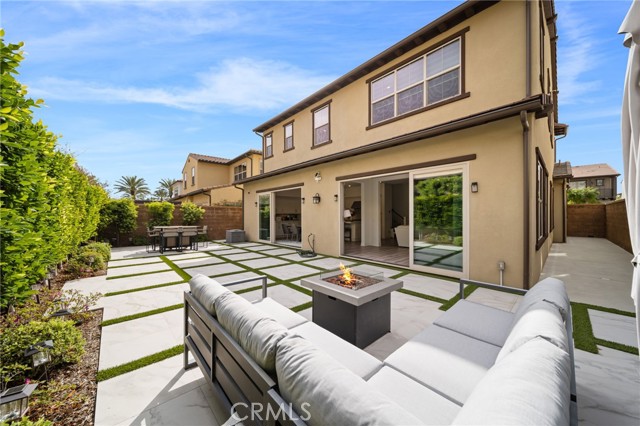 Detail Gallery Image 3 of 63 For 120 Gemini, Irvine,  CA 92618 - 4 Beds | 4/1 Baths