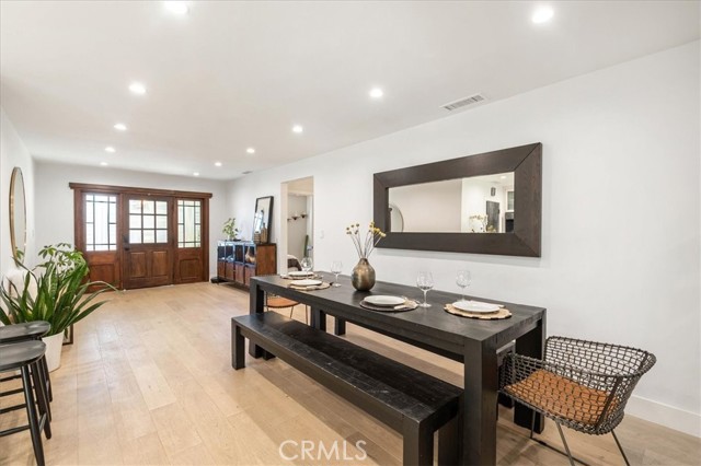 3004 Oak Avenue, Manhattan Beach, California 90266, 3 Bedrooms Bedrooms, ,2 BathroomsBathrooms,Residential,Sold,Oak,SB22239003