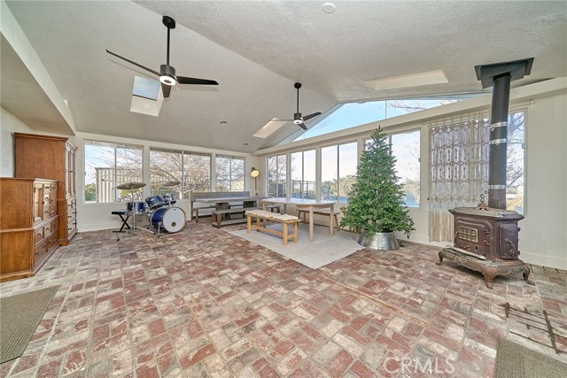 Detail Gallery Image 23 of 28 For 9783 Corton Rd, Phelan,  CA 92371 - 3 Beds | 2/1 Baths