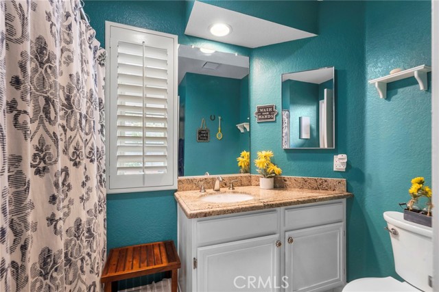 Detail Gallery Image 13 of 19 For 843 Links View Drive, Simi Valley,  CA 93065 - 2 Beds | 2 Baths