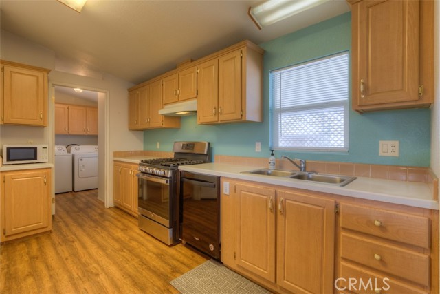 Detail Gallery Image 13 of 41 For 1675 Manzanita Ave #4,  Chico,  CA 95926 - 3 Beds | 2 Baths