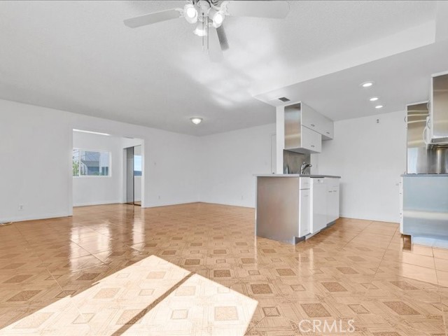 Detail Gallery Image 11 of 28 For 3030 Valle Vista Dr #27,  Los Angeles,  CA 90065 - 2 Beds | 1 Baths