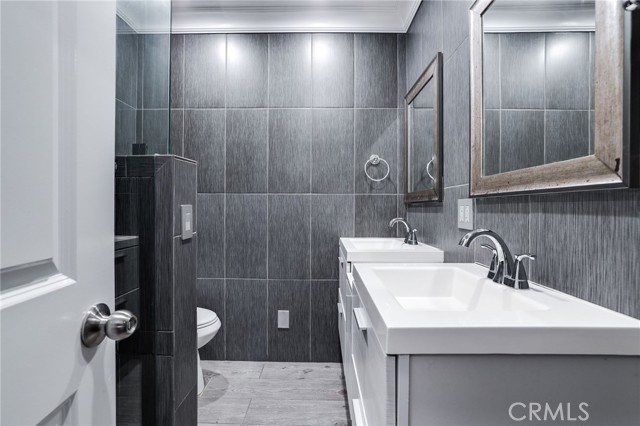 Detail Gallery Image 15 of 17 For 1014 E Carson, Long Beach,  CA 90807 - 2 Beds | 1 Baths