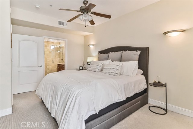 Detail Gallery Image 38 of 49 For 4724 Kester Ave #404,  Sherman Oaks,  CA 91403 - 3 Beds | 2 Baths