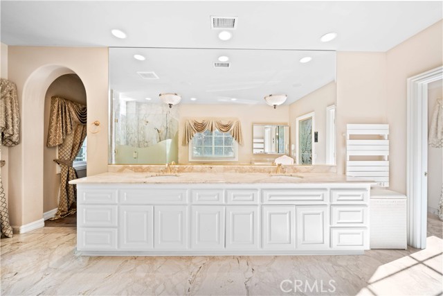 Detail Gallery Image 43 of 74 For 1161 N Coyote, Orange,  CA 92869 - 5 Beds | 5/1 Baths