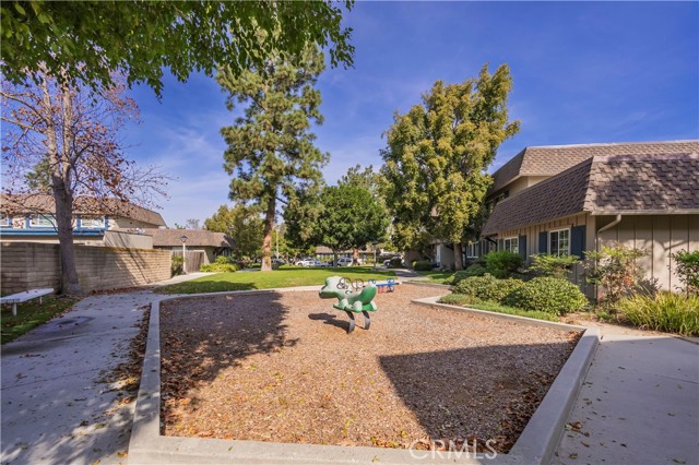 Detail Gallery Image 29 of 43 For 4339 Dina Ct, Cypress,  CA 90630 - 4 Beds | 2/1 Baths