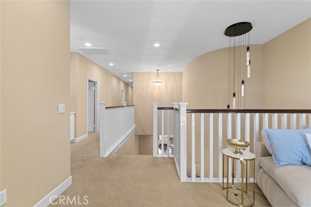 Image 22 of 61 For 17472 Oakbluffs Lane